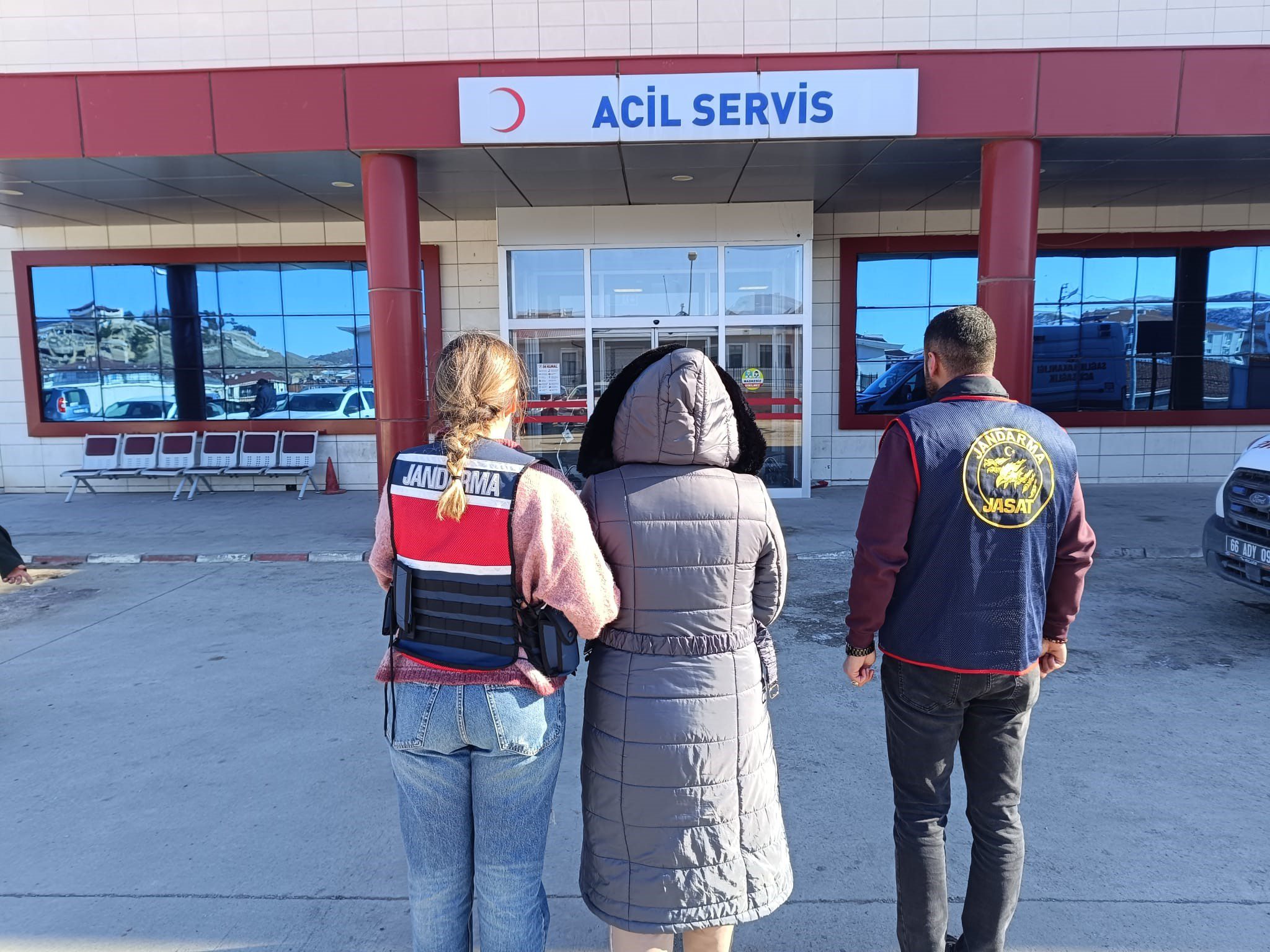 Kırklareli'nde "rüşvet karşılığı nikah kıyıldığı" iddiasıyla belediye görevlilerinin de aralarında