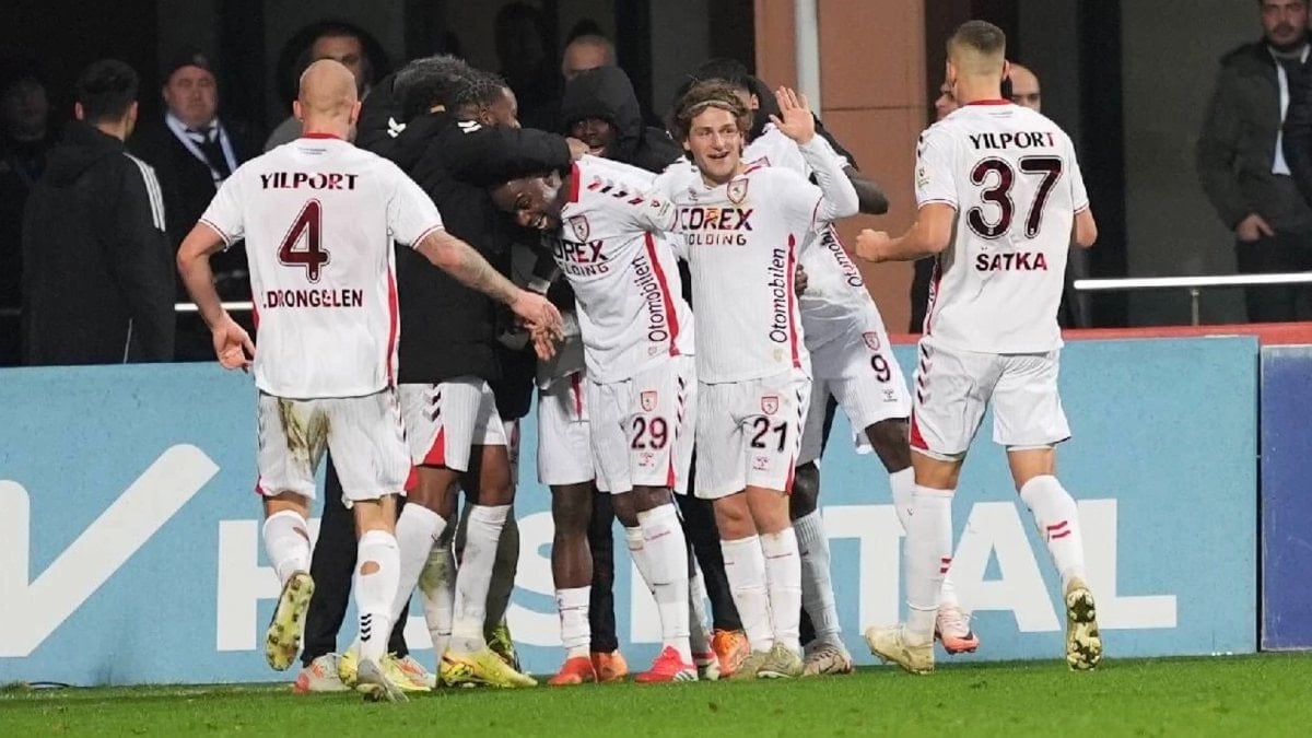 Samsunspor, Süper Lig'in 22. haftasında deplasmanda oynayacağı Antalyaspor karşılaşmasını kazanarak