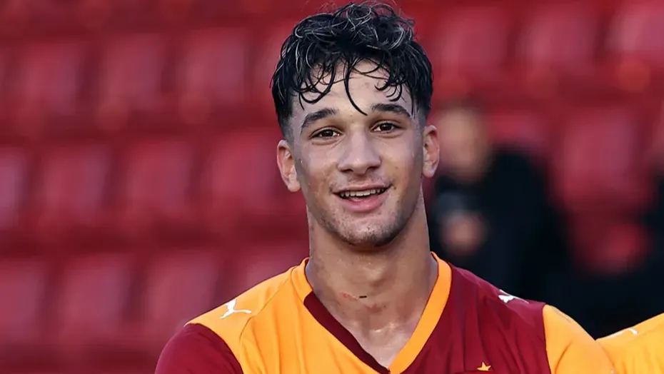 Galatasaray'da eski futbolcu Hakan Balta'nın oğlu Çağrı Hakan Balta krizi