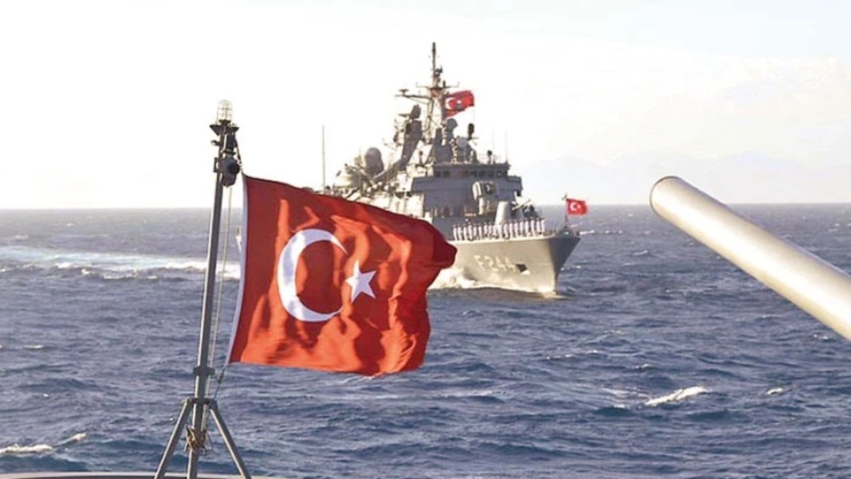 Türkiye’nin Atina’ya yönelik süresiz NAVTEX ilanının ardından Yunan yetkililerden tepkiler