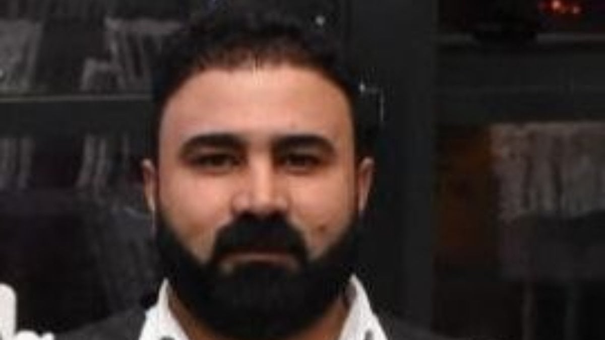 Eşini 16 bıçak darbesiyle öldüren sanık, emniyette itirafta bulundu; mahkemede