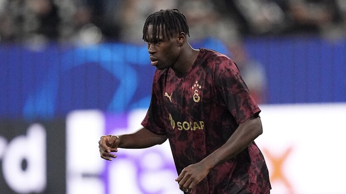Galatasaray'ın savunma oyuncusu Wilfried Singo, "Çok iyi hissediyorum, özellikle fiziksel