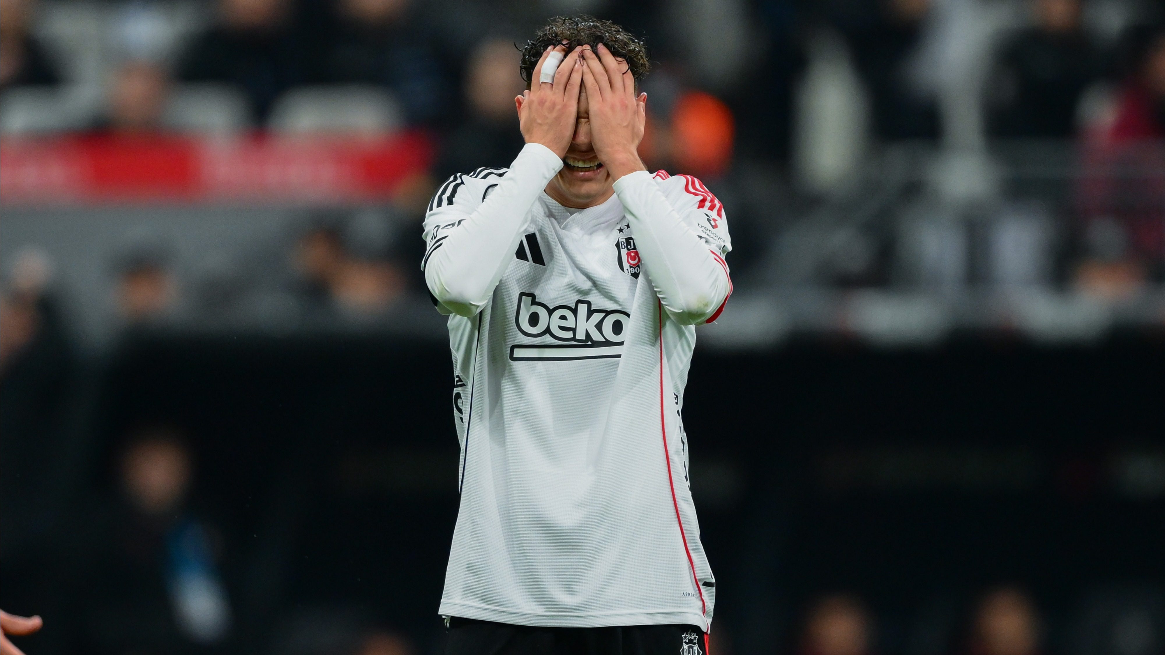 Süper Lig'de 13 ve Türkiye Kupası'nda da 4 olmak üzere