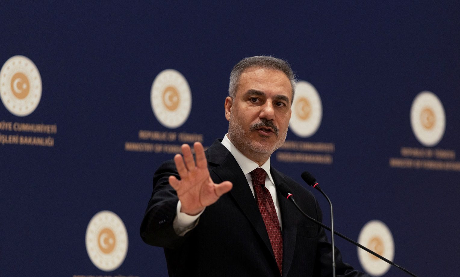 Dışişleri Bakanı Fidan, Suriye Dışişleri Bakanı Şeybani, Katar Başbakanı ve