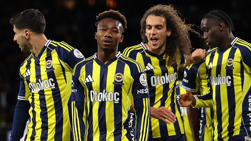 Süper Lig'de oynadığı son 4 maçın 3'ünde puan kaybeden Fenerbahçe,