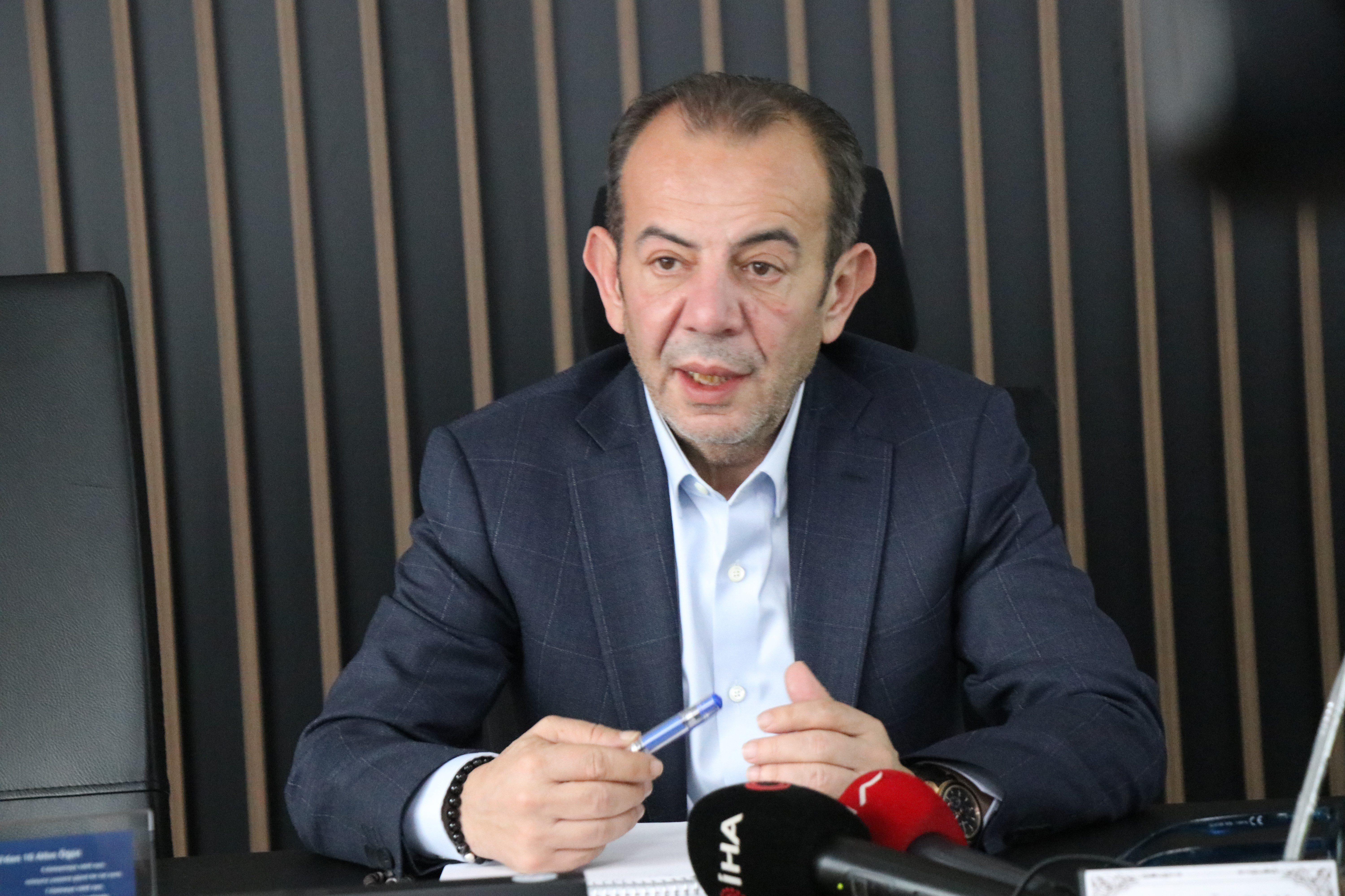 Bolu’da yürütülen soruşturma kapsamında tutuklanan ve İçişleri Bakanlığı’nca görevden uzaklaştırılan