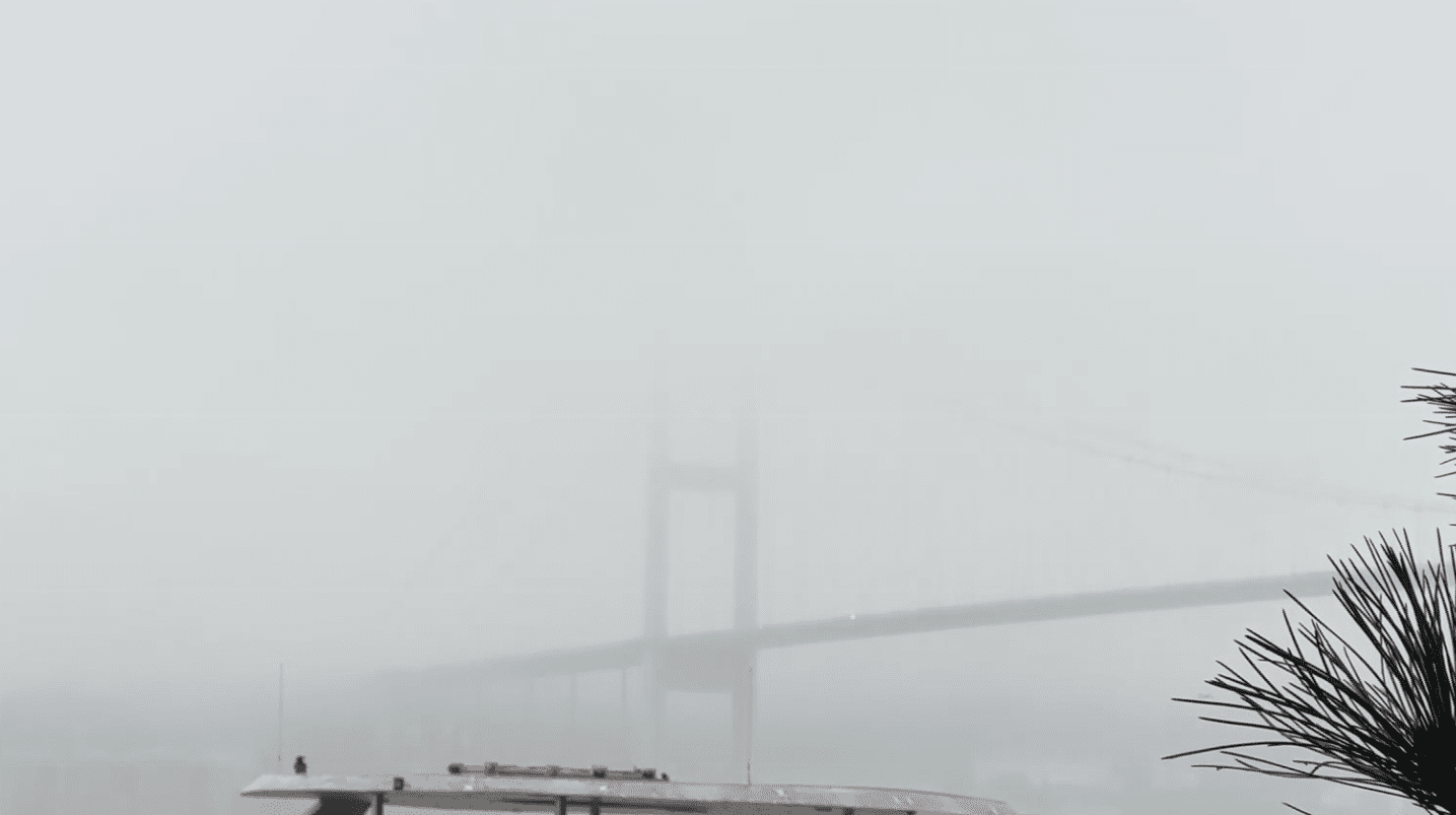 İstanbul genelinde Ramazan Bayramı'nın üçüncü gününde sis etkili oldu. Sabah