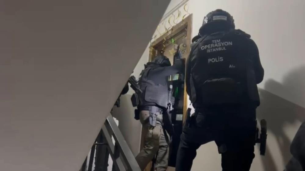 İstanbul ve Yalova'da terör örgütü DAEŞ'e yönelik operasyon yapıldı. Operasyonda