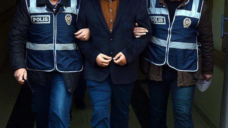 Eskişehir'de ilkokulda görevli iki kadın öğretmeni, öğrenciler arasında yaşanan tartışmayı