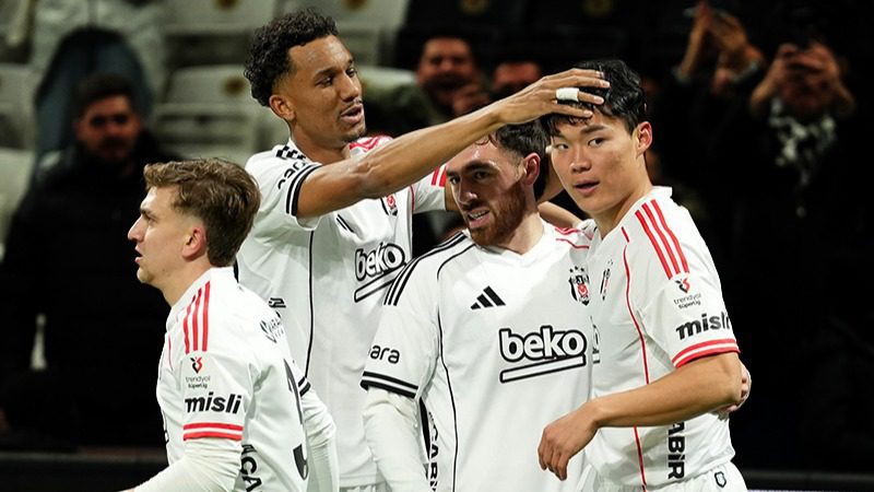 Beşiktaş, Süper Lig'in 27. haftasında ağırladığı Kasımpaşa'yı Orkun Kökçü'nün yıldızlaştığı