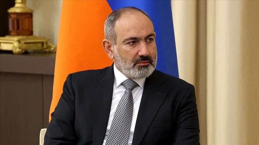 Erivan'da kilise ayinine katılan Ermenistan Başbakanı Nikol Paşinyan'a saldırı teşebbüsünde