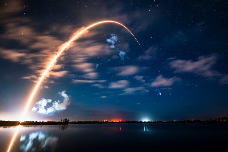 SpaceX, bir Starlink uydusuyla bağlantının “anomali” sonrası kesildiğini açıkladı. Olayın