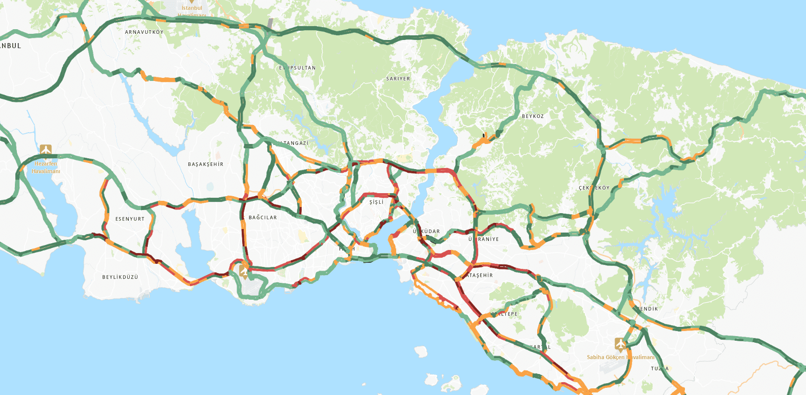 Meteoroloji Genel Müdürlüğü'nün (MGM) kuvvetli yağış uyarılarının ardından İstanbul'da trafik