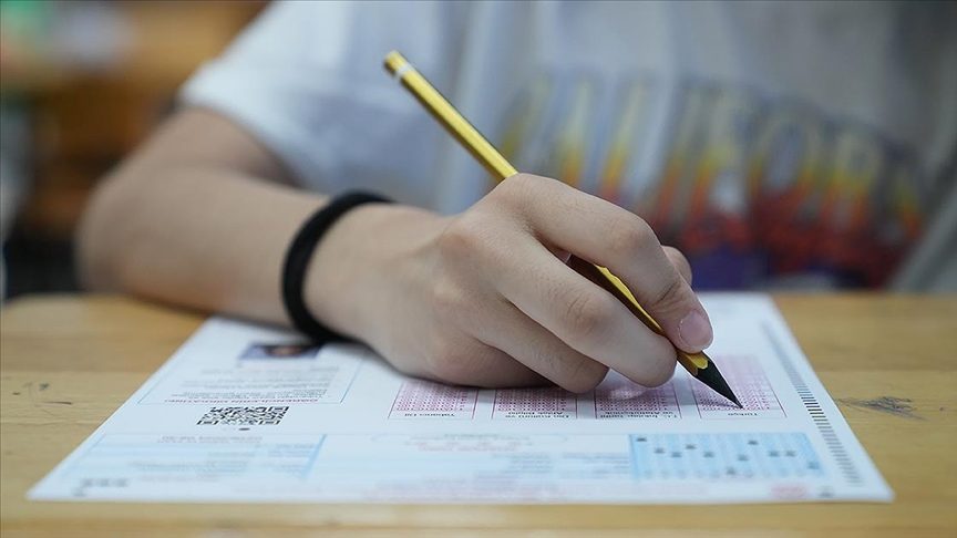 Yükseköğretim Kurumları Sınavı'na (YKS) başvuran aday sayısı 2023'te 3,5 milyonun