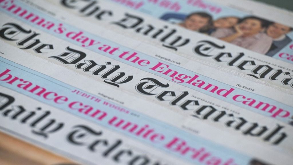 İngiltere hükümeti, Alman medya grubu Axel Springer’ın Telegraph gazetesini satın