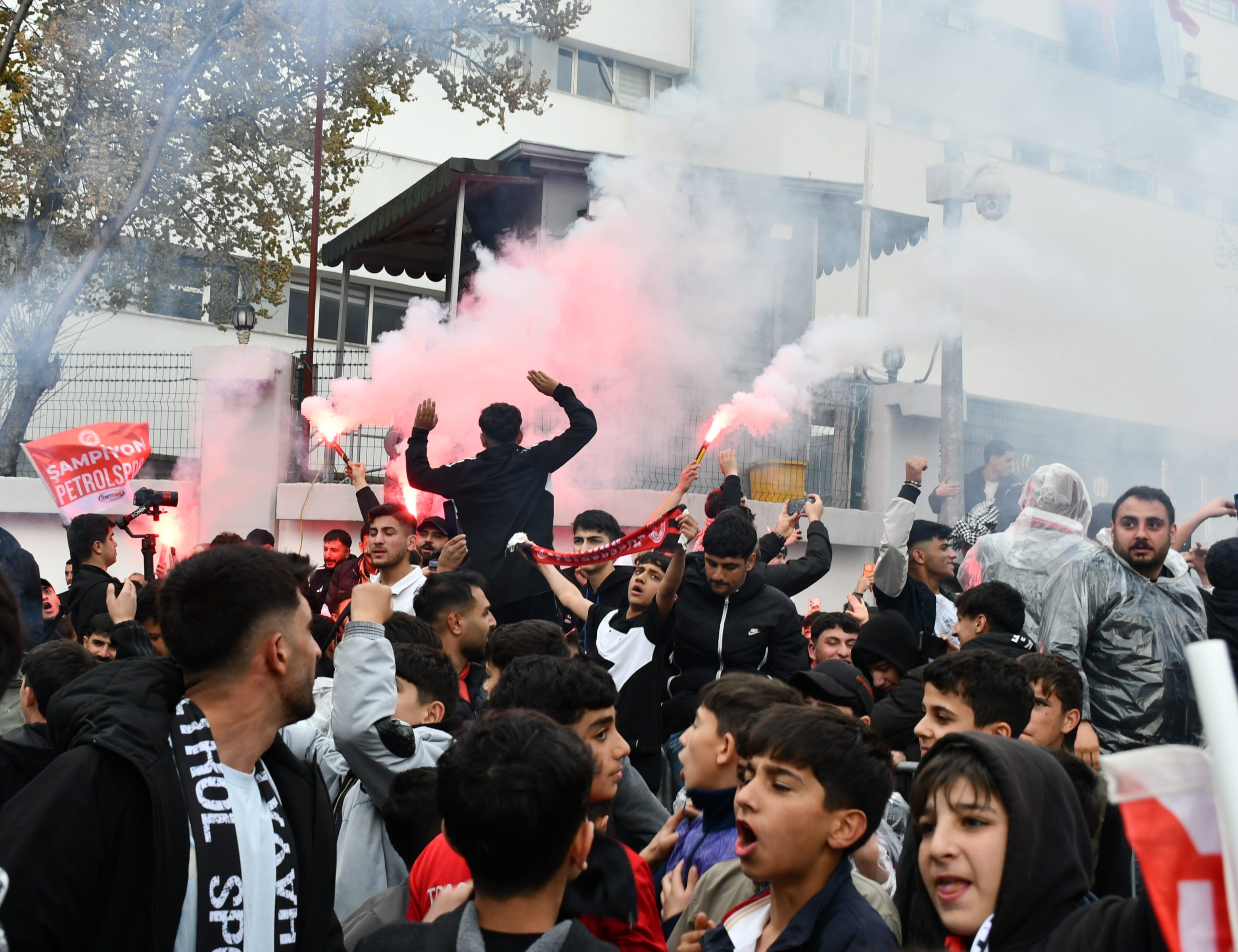 Batman Petrol Spor, sezonun bitmesine 3 hafta kala grubunu şampiyon