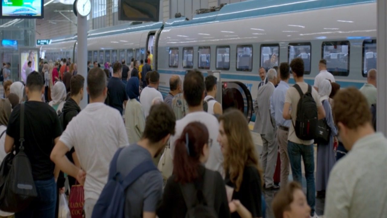 Ulaştırma ve Altyapı Bakanı Abdulkadir Uraloğlu, 26 Nisan 2023 tarihinde