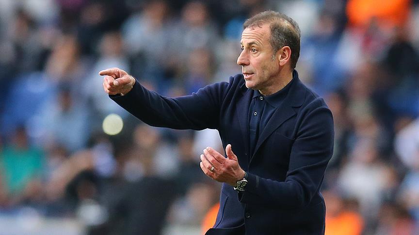 Teknik Direktör Abdullah Avcı, Süper Lig'de şampiyonluk yarışını değerlendirdi.