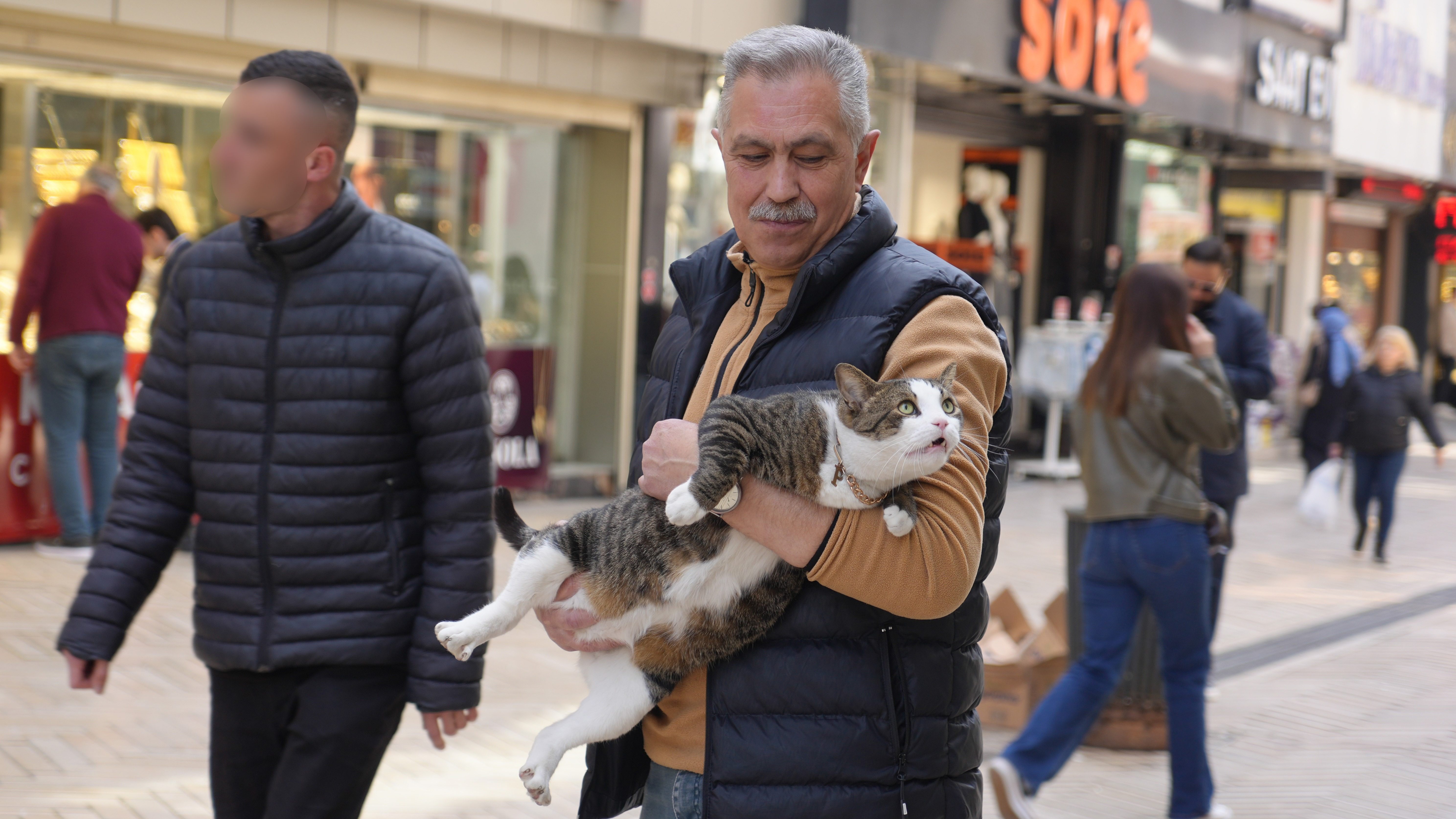 Kocaeli'de 7 yıl önce uğradığı köpek saldırısında ağır yaralanan ve