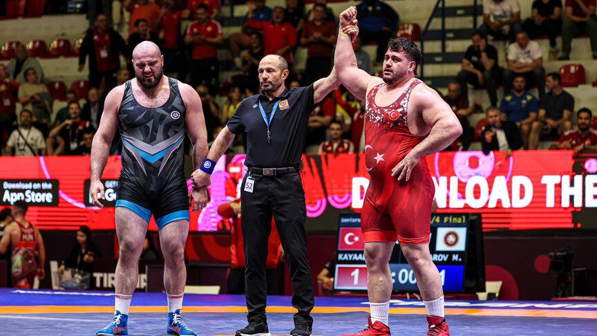 Grekoromen stil 130 kiloda mücadele eden Rıza Kayaalp, Avrupa Güreş