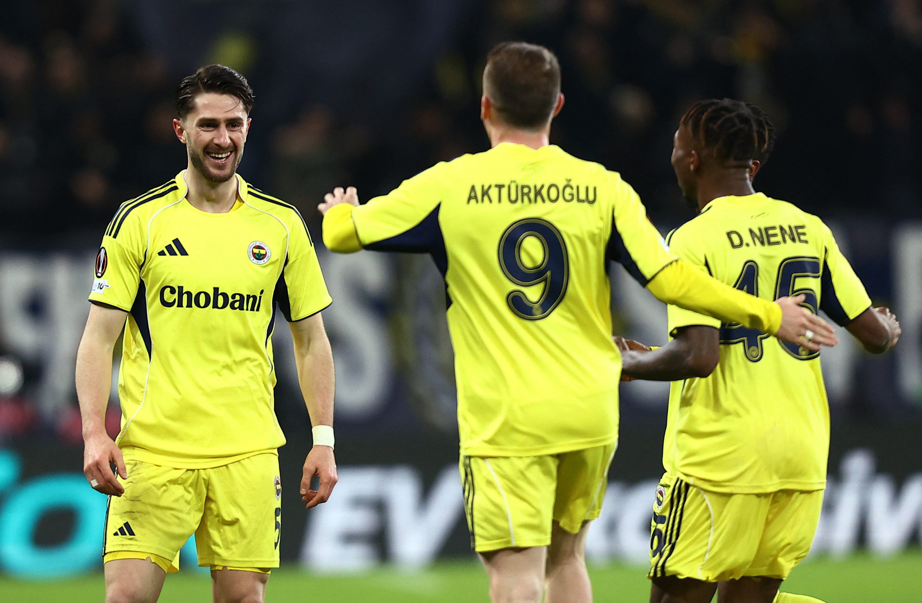 Fenerbahçeli futbolcu İsmail Yüksek hakkında bahis soruşturmasında takipsizlik kararı verildi.