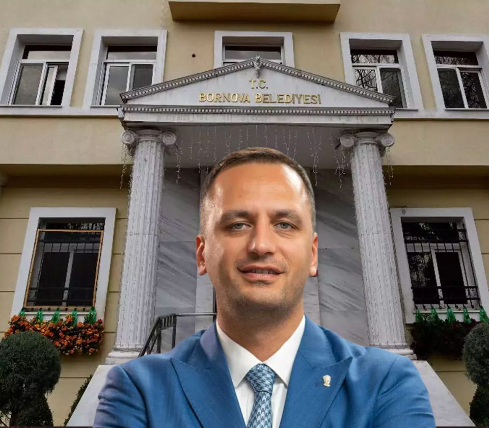 İzmir Cumhuriyet Başsavcılığı'nın  bir kişinin fiilen görev yapmadan Bornova