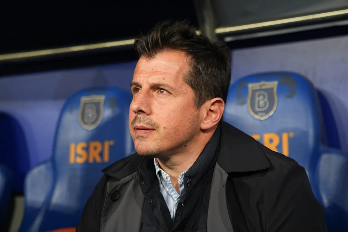 Kasımpaşa Teknik Direktörü Emre Belözoğlu, 4-0 yenildikleri maçın sonunda hakemlere