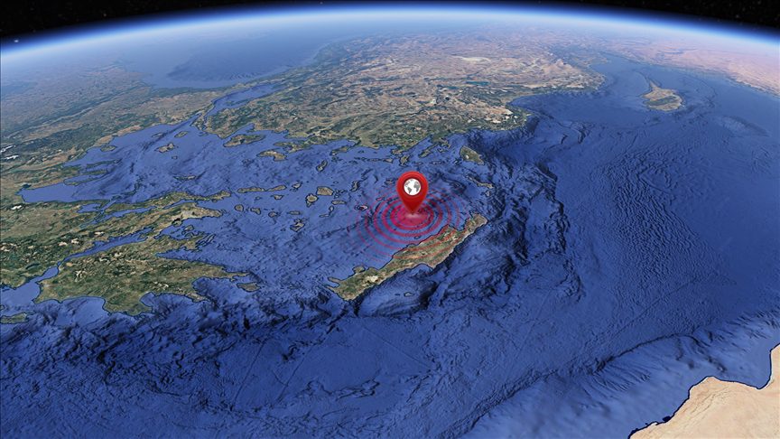 Girit Adası açıklarında 5,8 büyüklüğünde deprem meydana geldi. İlk belirlemelere