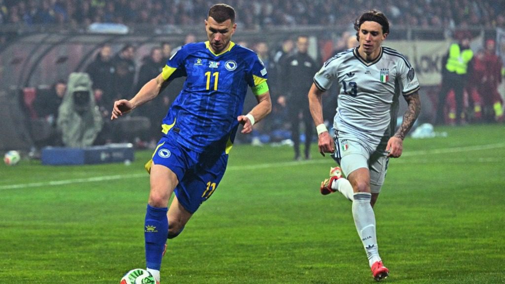 Üst üste 3.kez Dünya Kupası'nda gidemeyen İtalya futbolunda kaos yaşanıyor.