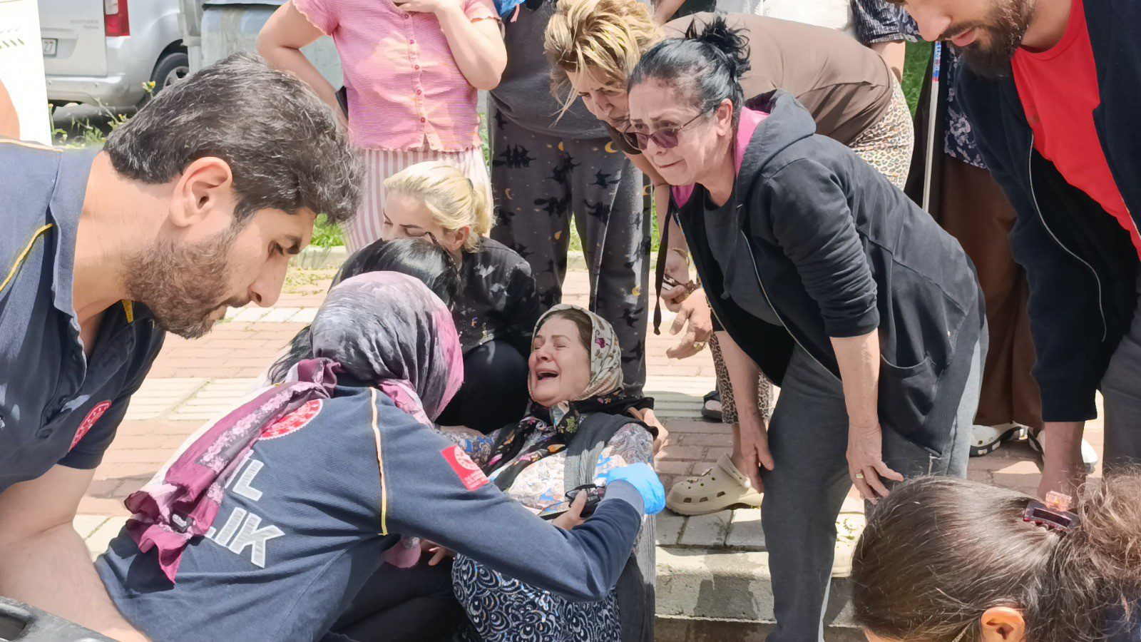 Antalya’nın Manavgat ilçesinde öğrenci almak için geri manevra yapan öğrenci