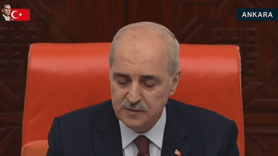 TBMM Başkanı Numan Kurtulmuş, Meclis'te düzenlenen 23 Nisan özel oturumunda