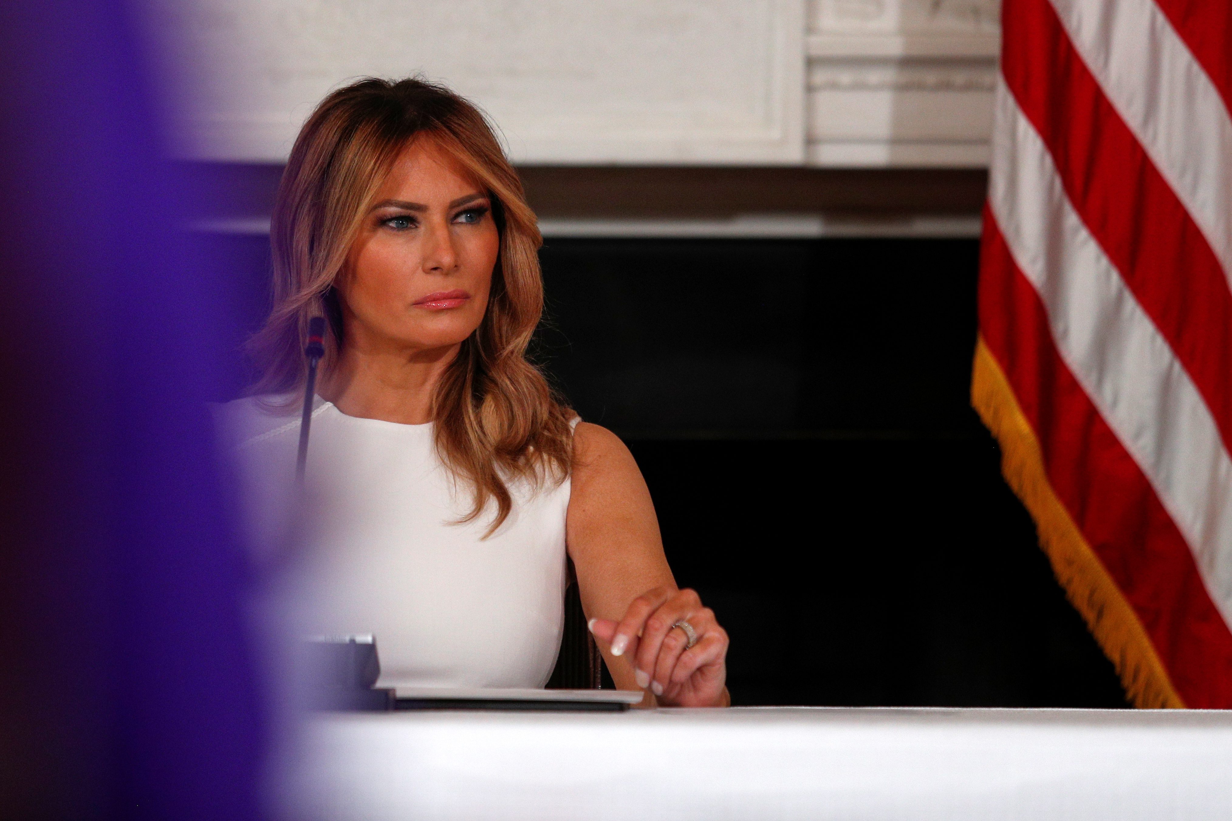 Melania Trump, pedofili milyarder Jeffrey Epstein ile bağlantılı olduğu iddialarını