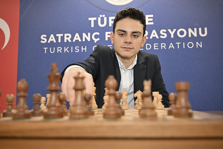 Büyükusta (GM) unvanlı milli satranççı Ediz Gürel, Avrupa Bireysel Satranç