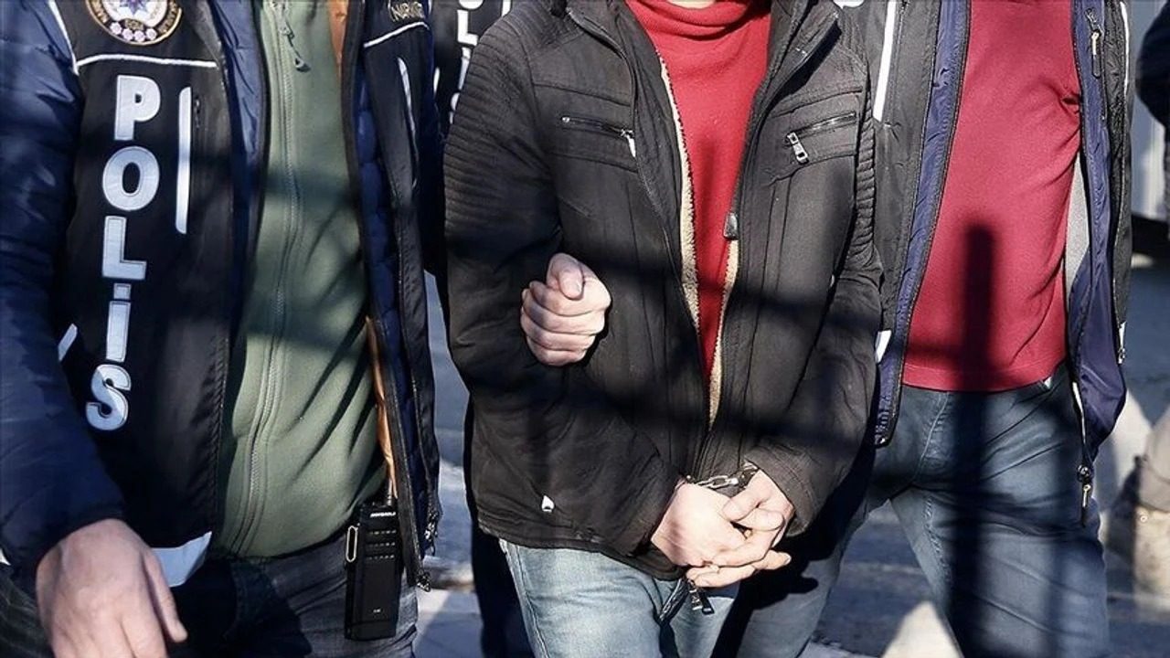 Bolu'da iki vatandaşın mağdur edilmesi üzerine başlayan soruşturmada 15 kişi
