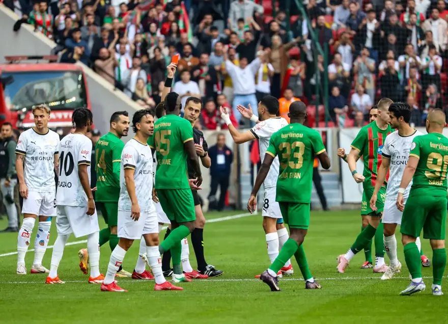 Amedspor Başkanı Nahit Eren teknik direktör ve Icardi iddialarına açıklık