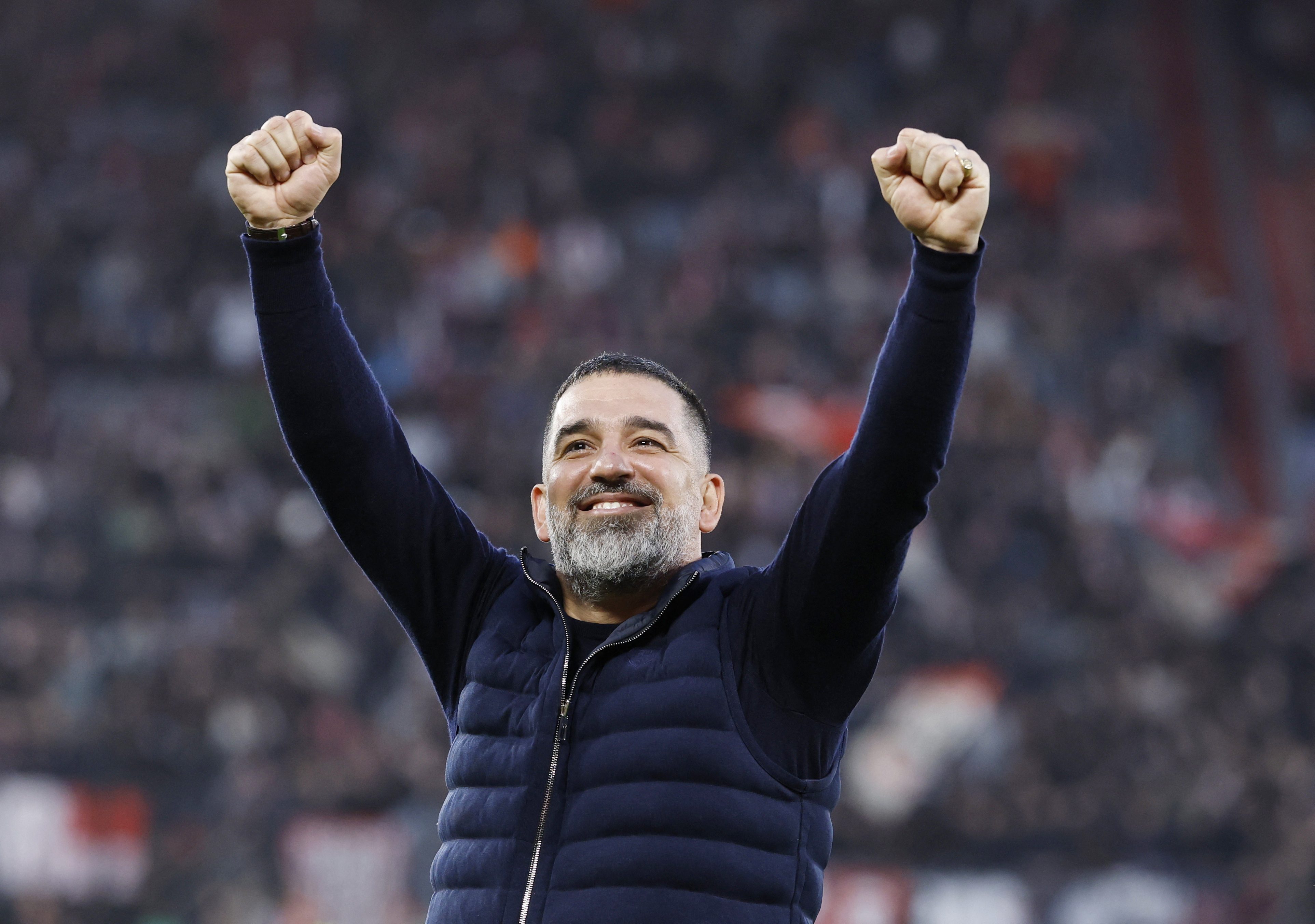 Arda Turan, Shakhtar Donetsk'teki ilk senesinde şampiyonluğa 90 dakika uzaklıkta.