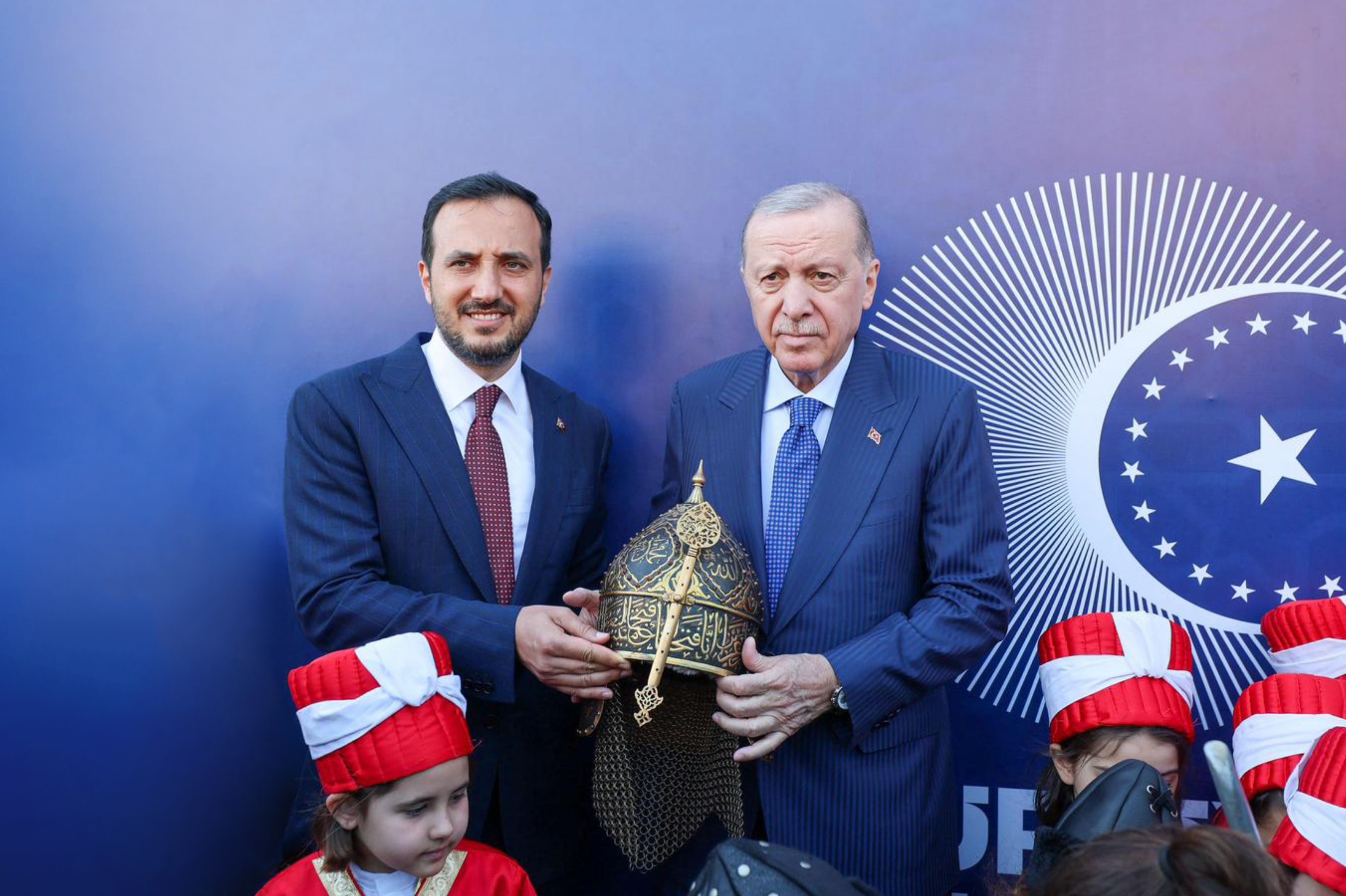 Cumhurbaşkanı Recep Tayyip Erdoğan’a AK Parti İstanbul İl Başkanlığı tarafından
