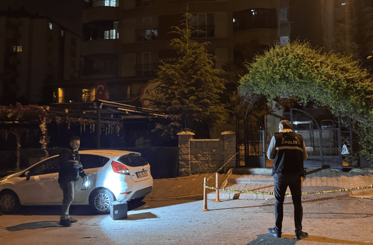 Kayseri'de iki kardeş, bir kadını darp ettiği için uyardıkları şüpheli