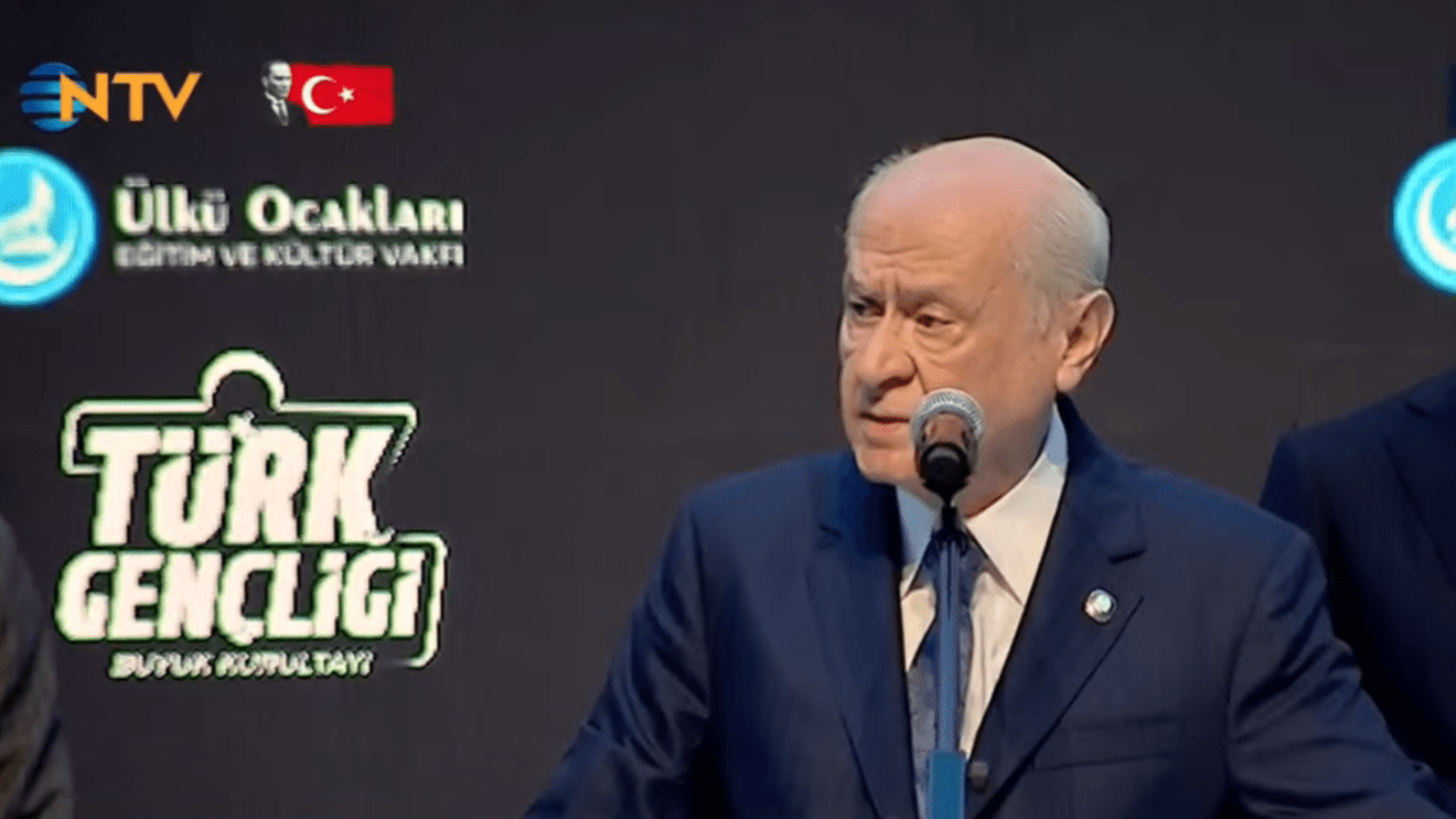 Milliyetçi Hareket Partisi (MHP) Genel Başkanı Devlet Bahçeli, "İstikbale yürüyen