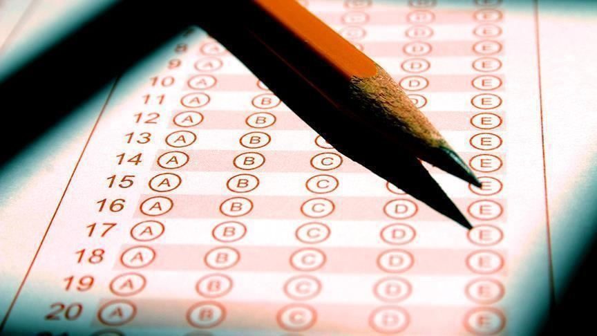 Ön lisans eğitimlerini dört yıllık lisans programlarına tamamlamak isteyen binlerce