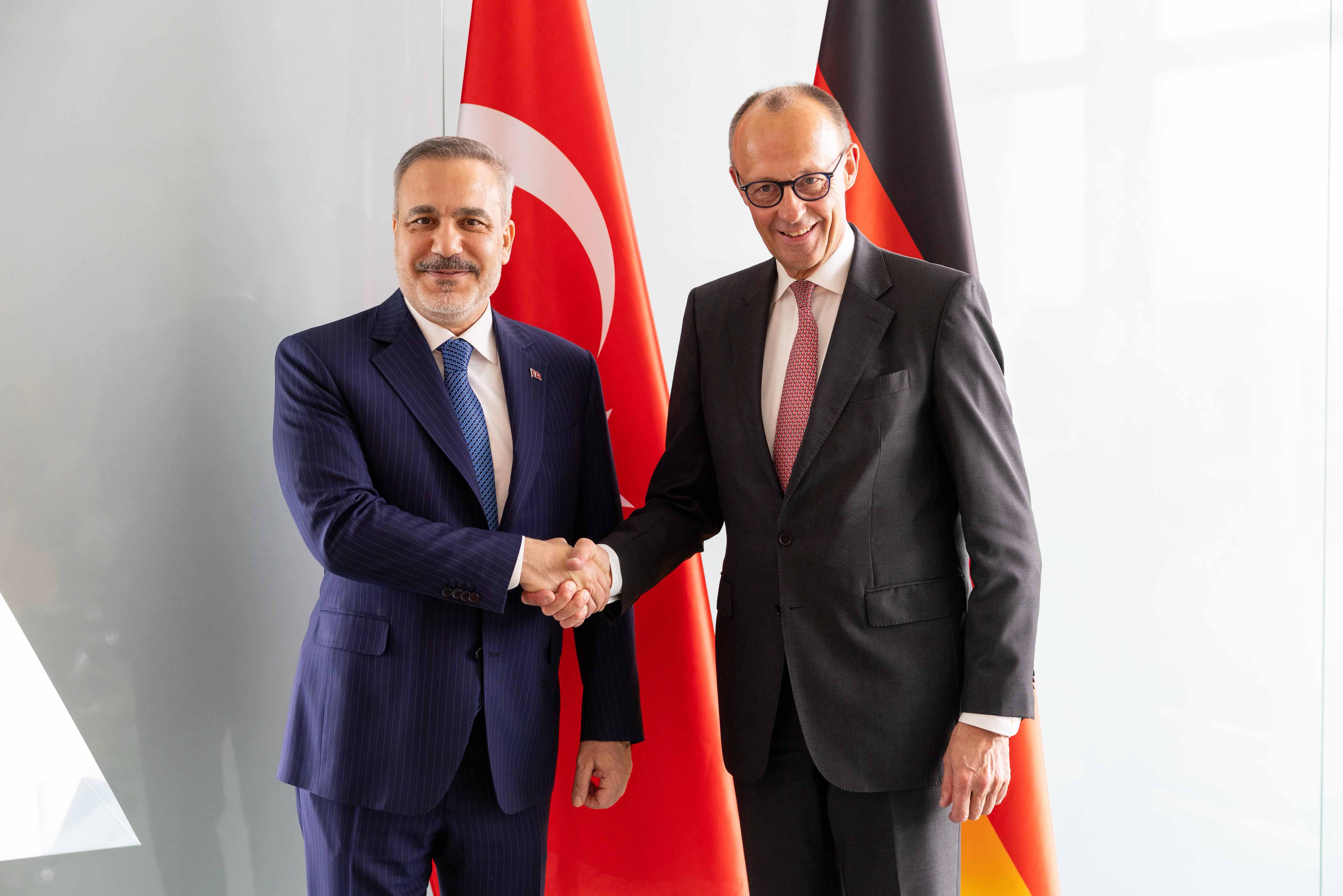 Dışişleri Bakanı Hakan Fidan Almanya'da resmi temaslarını sürdürüyor.