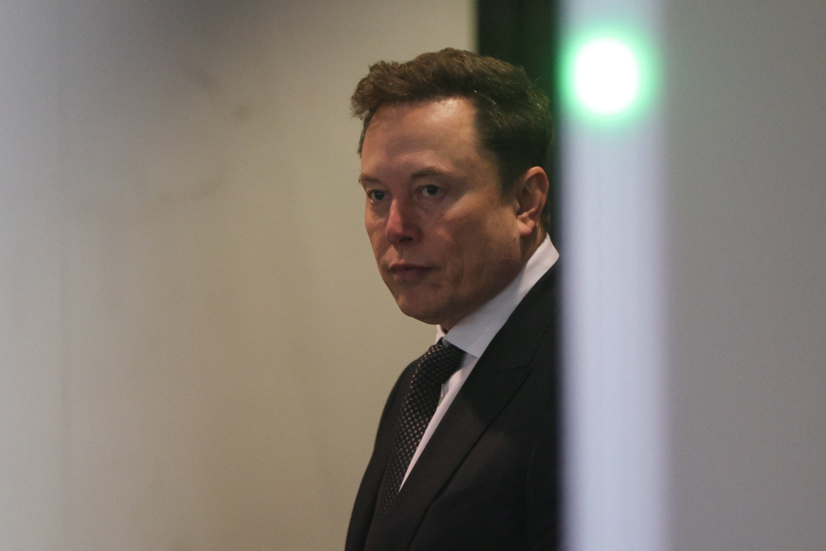 Elon Musk, yapay zeka şirketi OpenAI’ye karşı açtığı davayı kaybetti.