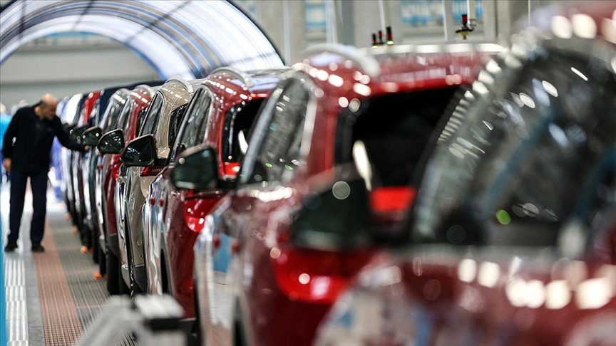 Otomotiv distribütörleri satışların gerilemesi nedeniyle Mayıs ayında bazı modellerine zam