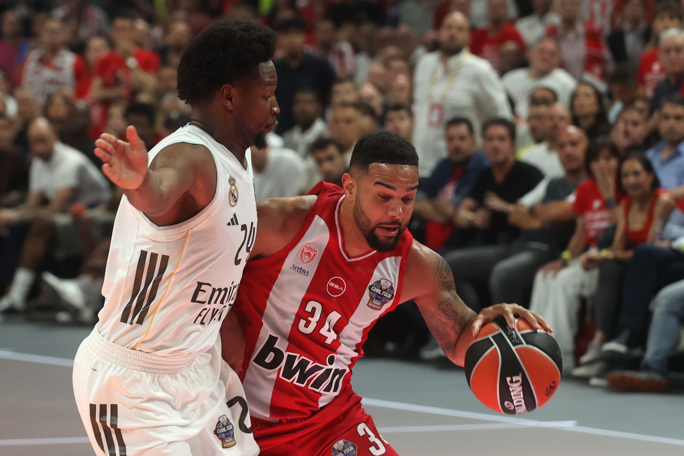 Basketbol Avrupa Ligi (EuroLeague) Dörtlü Final şampiyonluk maçında İspanya temsilcisi
