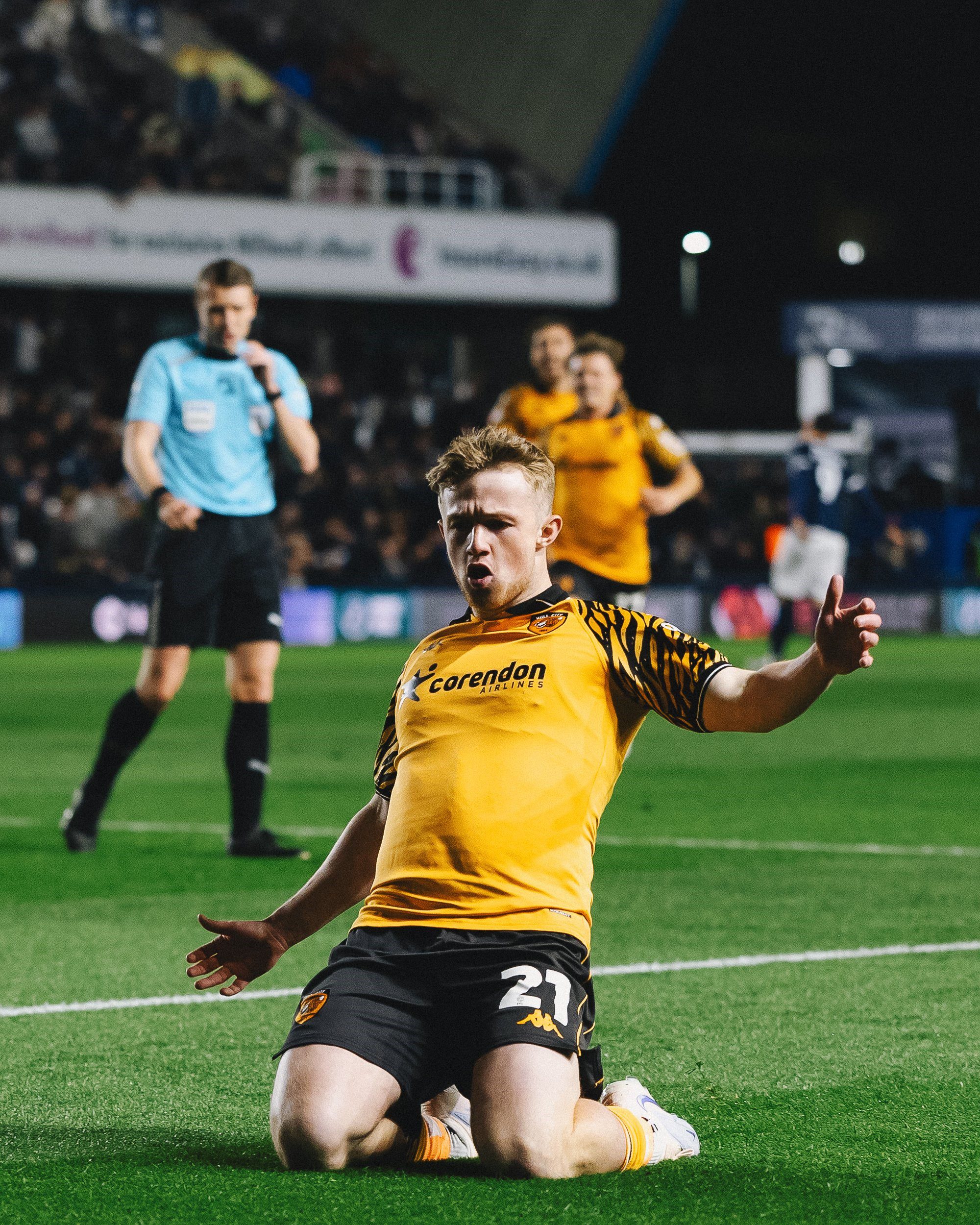 Hull City, Championship yükselme play-off yarı finalinde Millwall'ı 2-0 mağlup
