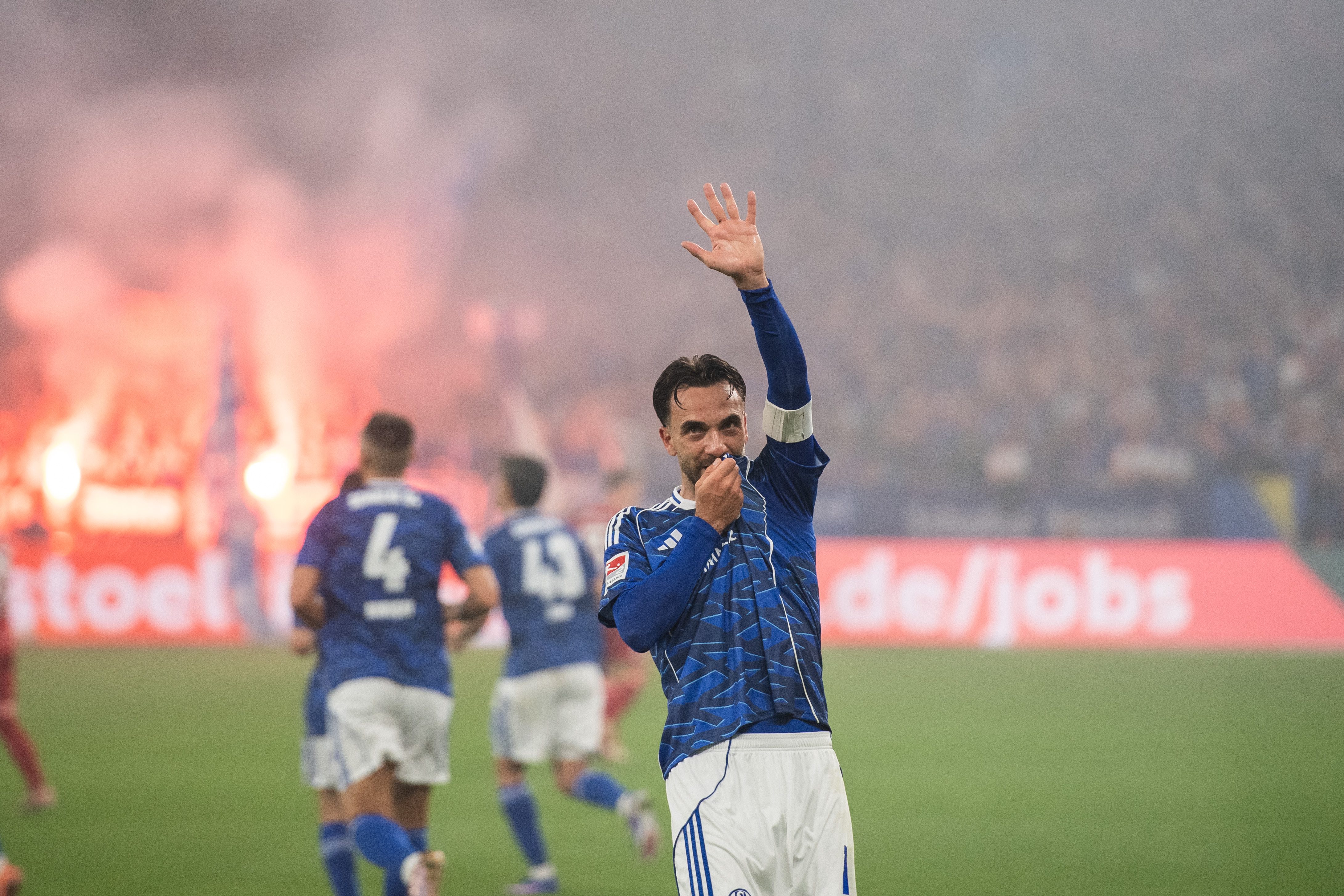 Schalke 04, Milli futbolcu Kenan Karaman'ın attığı golle 3 sezonluk