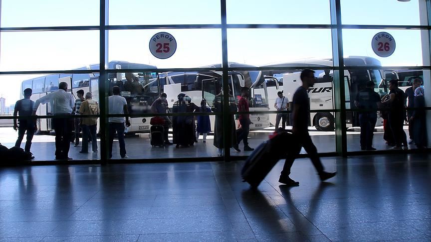 Kurban Bayramı'na sayılı günler kala İstanbul'da otobüs biletleri tükendi. Ek