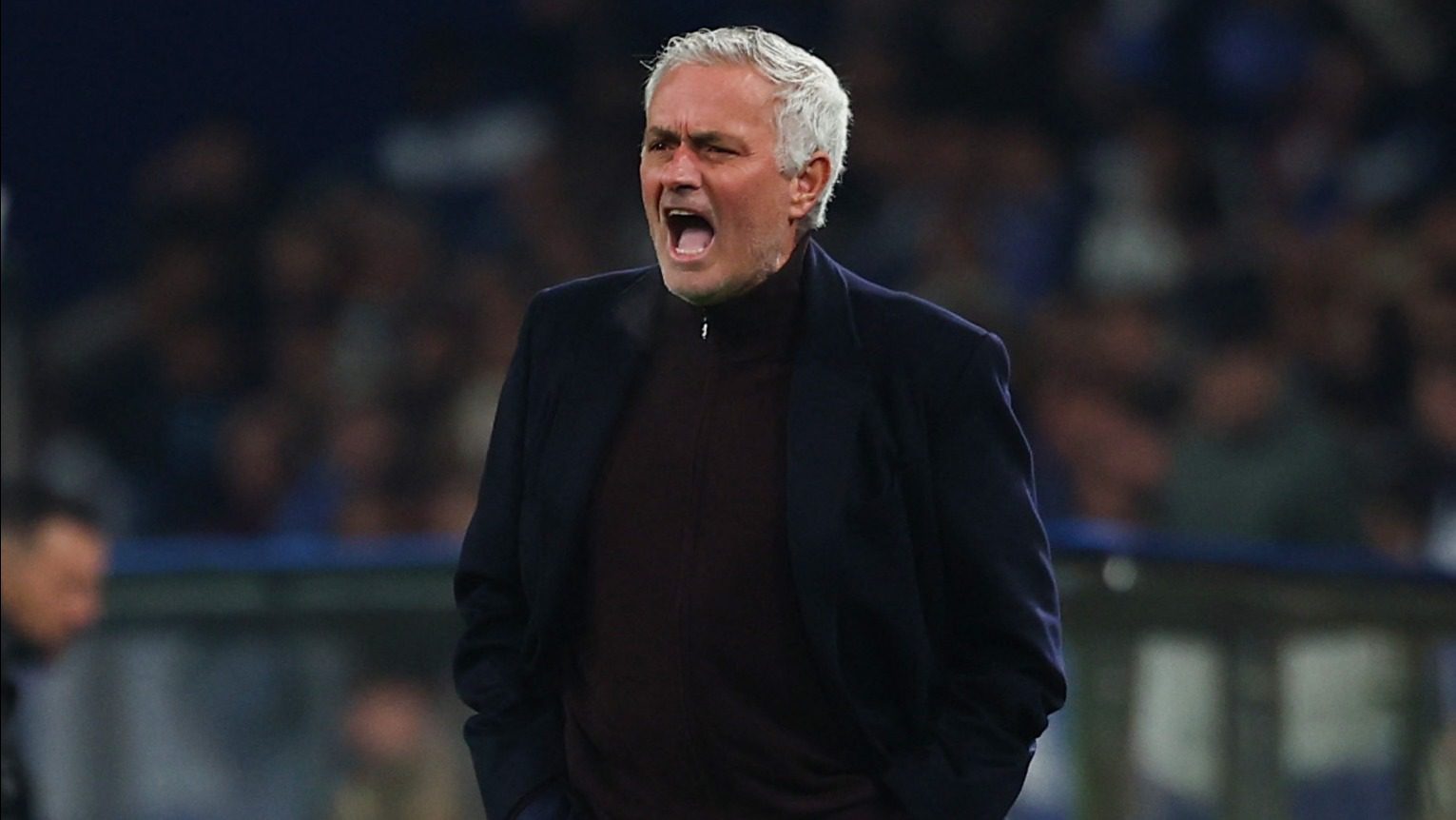 Benfica'nın yeni teklifine olumsuz yanıt veren Jose Mourinho, Real Madrid'i