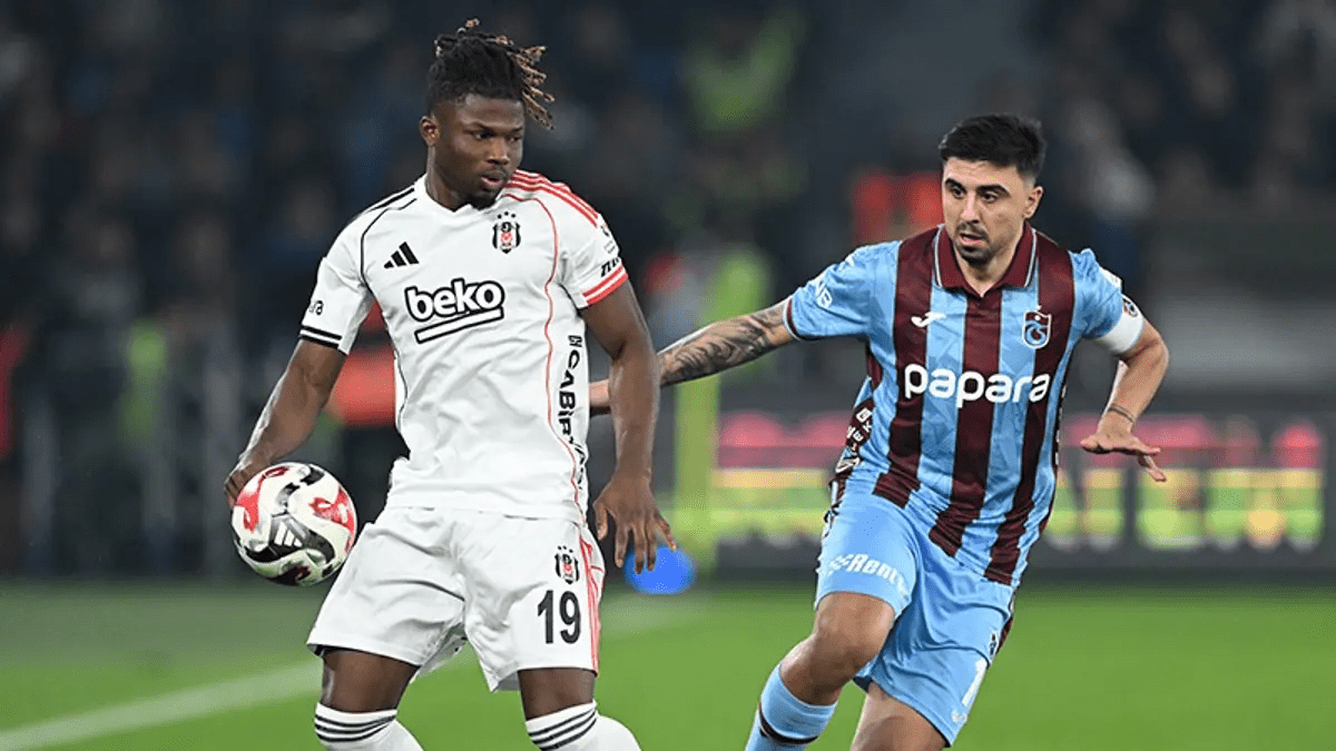 Süper Lig'de sezonun son derbisi Dolmabahçe'de oynanacak. Beşiktaş ile Trabzonspor