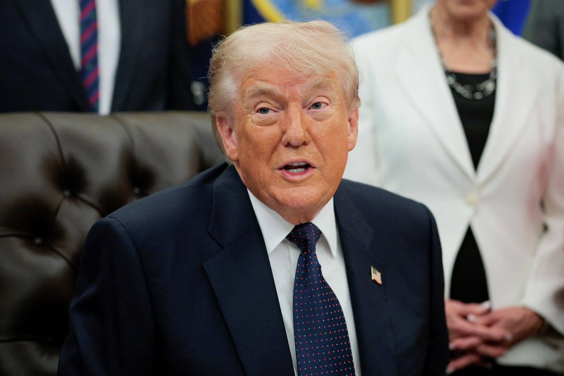 ABD Başkanı Donald Trump, Hürmüz'de özgürlük projesini yeniden başlatmayı düşündüğünü